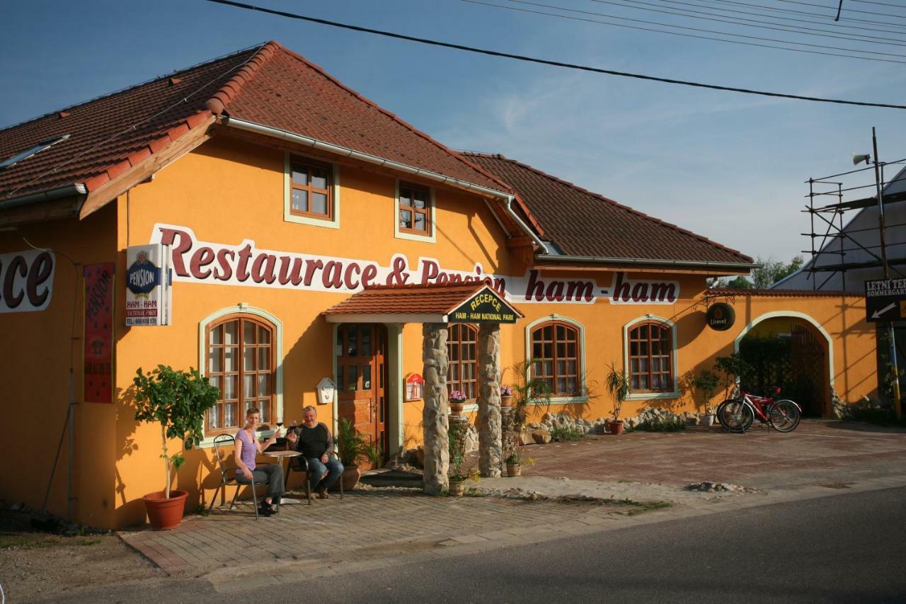 Ham-Ham National Park Hotel Havraníky Екстериор снимка