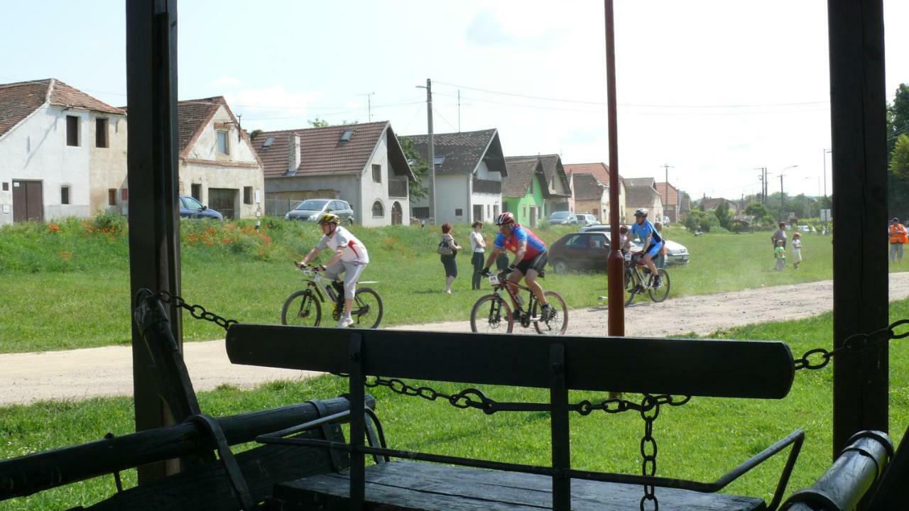 Ham-Ham National Park Hotel Havraníky Екстериор снимка